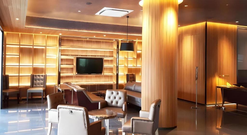 The Mirah Hotel Bogor Exterior photo